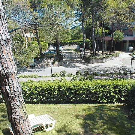 Flat In Lignano Pineta Apartment ลินญาโน ซับเบียโดโร ภายนอก รูปภาพ