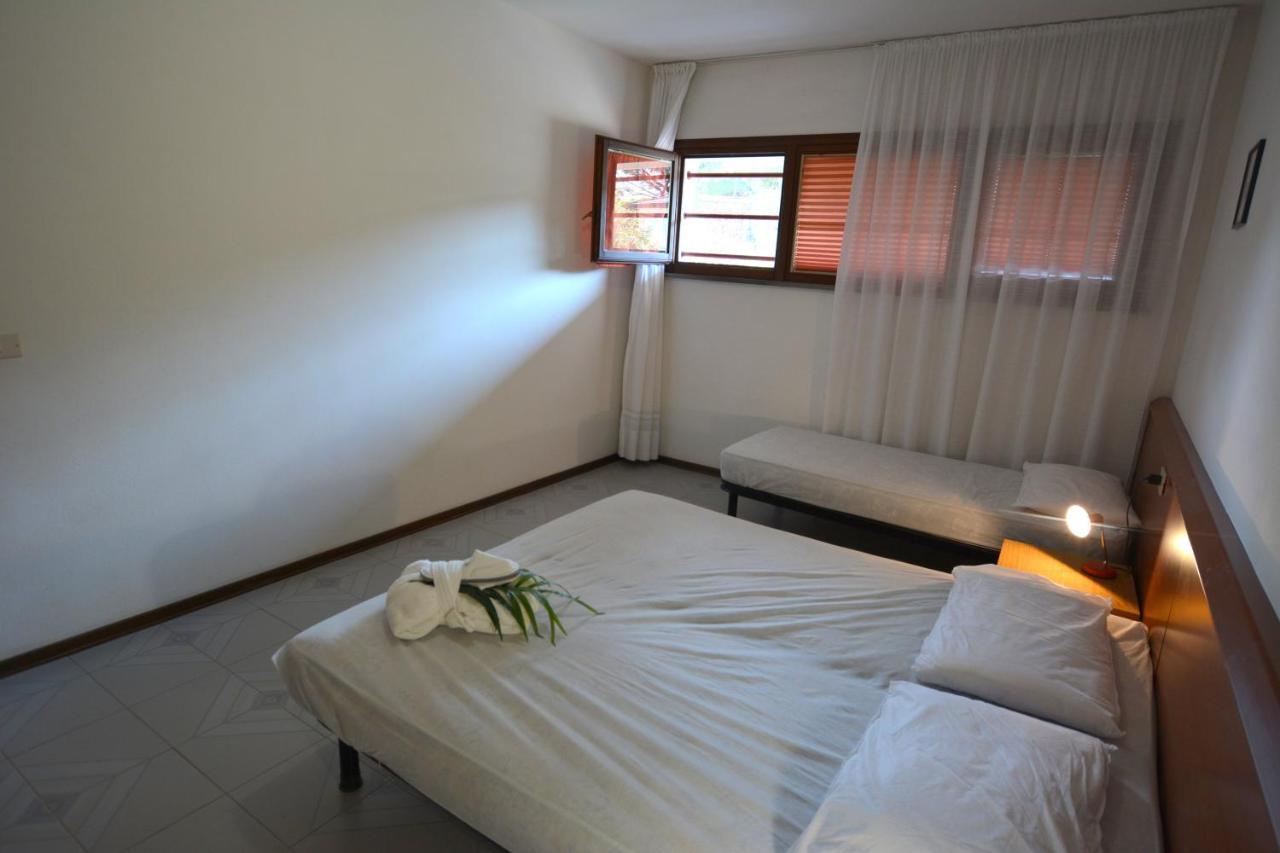 Flat In Lignano Pineta Apartment ลินญาโน ซับเบียโดโร ภายนอก รูปภาพ