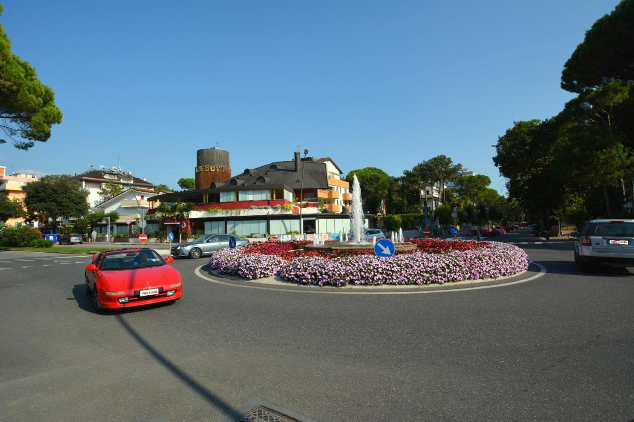 Flat In Lignano Pineta Apartment ลินญาโน ซับเบียโดโร ภายนอก รูปภาพ