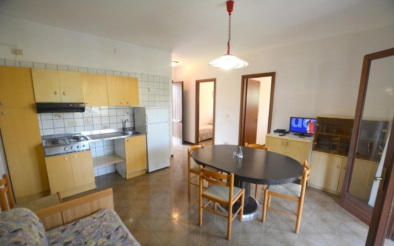 Flat In Lignano Pineta Apartment ลินญาโน ซับเบียโดโร ภายนอก รูปภาพ