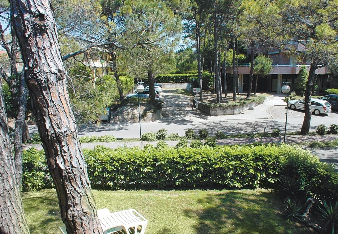 Flat In Lignano Pineta Apartment ลินญาโน ซับเบียโดโร ภายนอก รูปภาพ